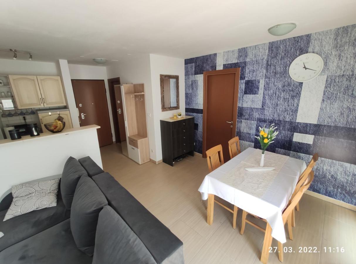 Antonela With Free Garage Parking Apartma *