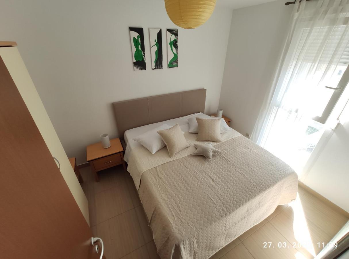 Antonela With Free Garage Parking Apartma
