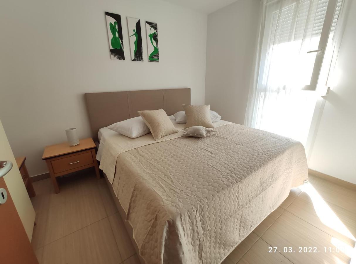 Apartma Antonela With Free Garage Parking *